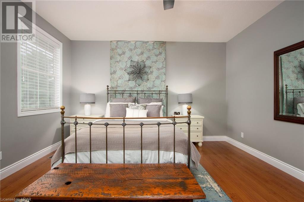 35 Burritt Street, Stratford, Ontario  N5A 4W6 - Photo 22 - 40563862