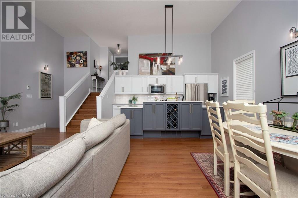 35 Burritt Street, Stratford, Ontario  N5A 4W6 - Photo 13 - 40563862