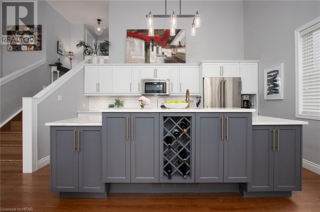 35 Burritt Street, Stratford, Ontario  N5A 4W6 - Photo 19 - 40563862