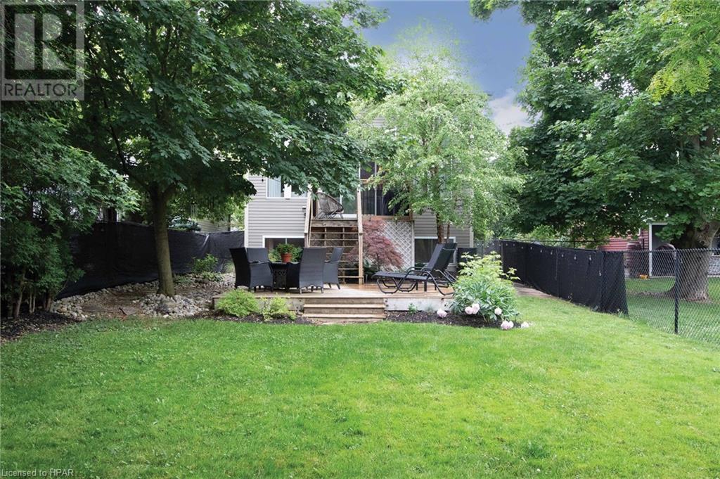 35 Burritt Street, Stratford, Ontario  N5A 4W6 - Photo 36 - 40563862