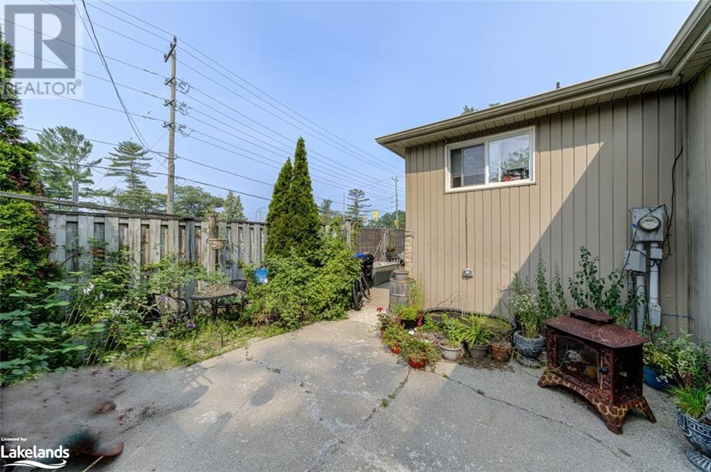 653 River Road W, Wasaga Beach, Ontario  L9Z 2P2 - Photo 6 - 40537230