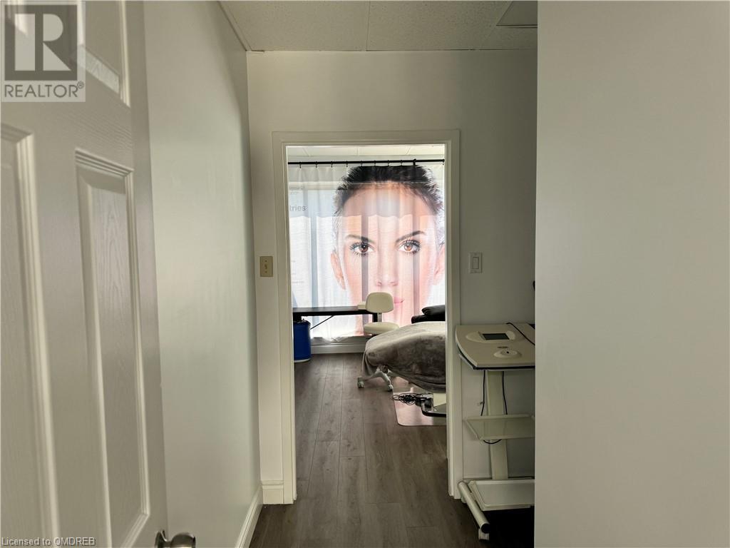 125 Lakeshore Road E Unit# 302, Oakville, Ontario  L6J 1H4 - Photo 12 - 40563869