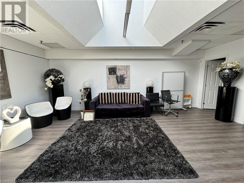 125 Lakeshore Road E Unit# 302, Oakville, Ontario  L6J 1H4 - Photo 7 - 40563869