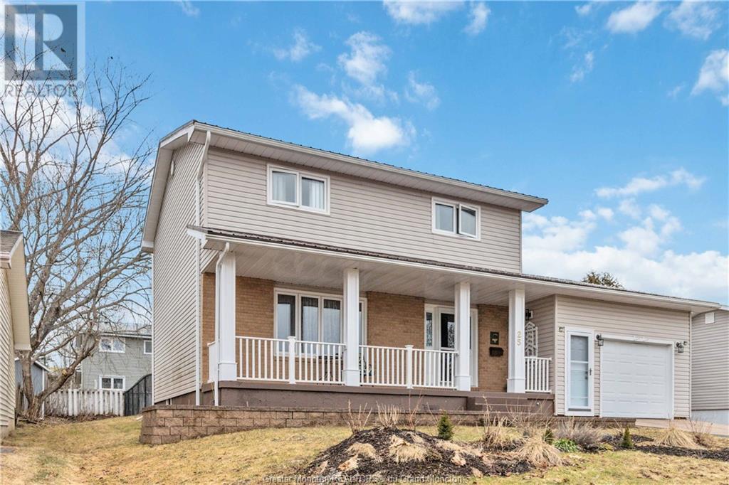 25 Carnation Dr, Riverview, New Brunswick  E1B 4C2 - Photo 2 - M158304