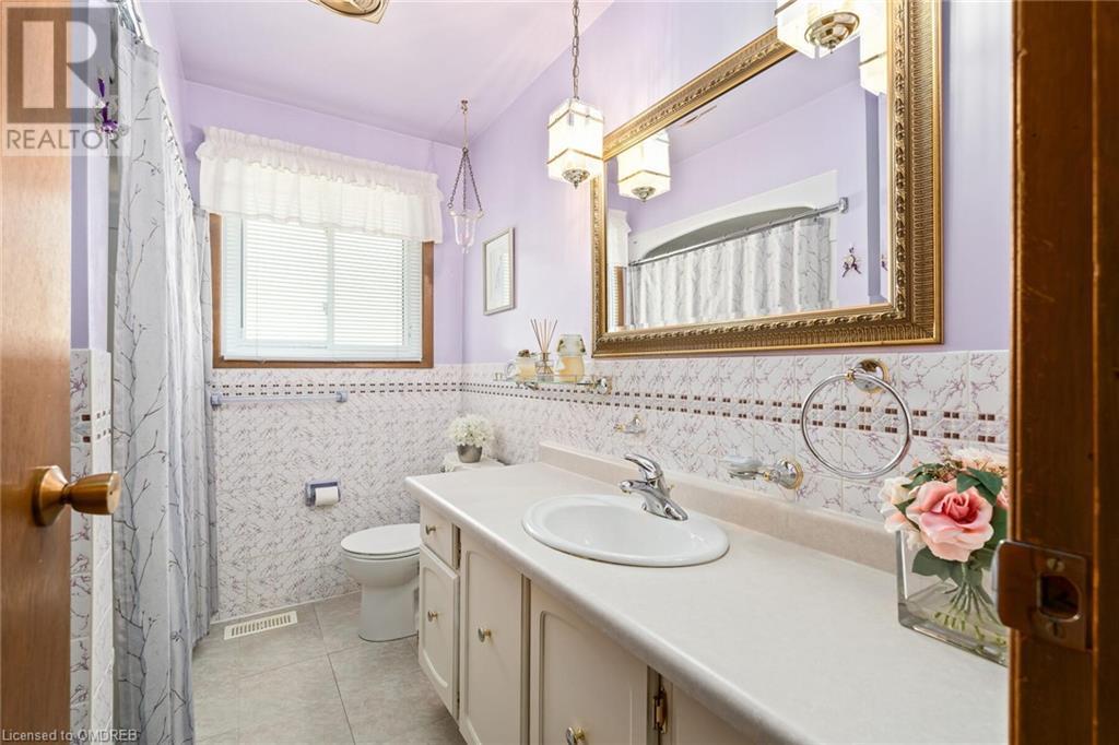 33 Centre Street, Glen Morris, Ontario  N0B 1W0 - Photo 21 - 40564300
