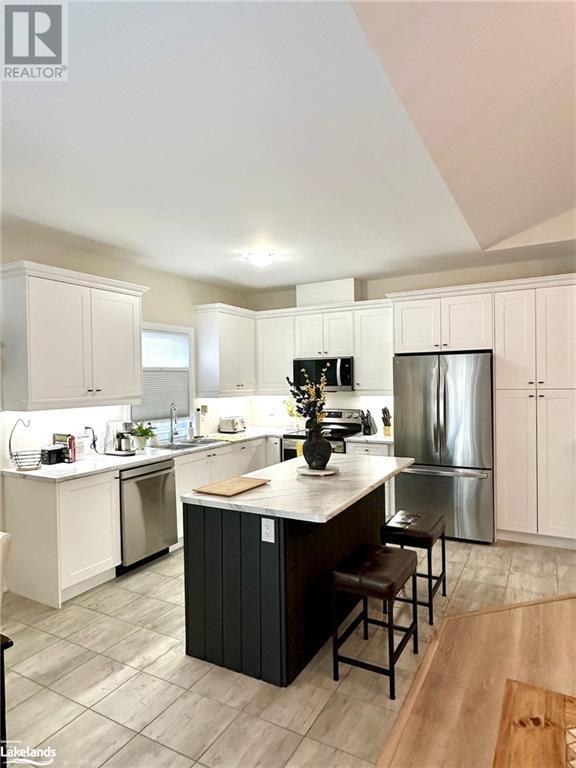 10 Revol Road, Penetanguishene, Ontario  L9M 1N8 - Photo 6 - 40563925
