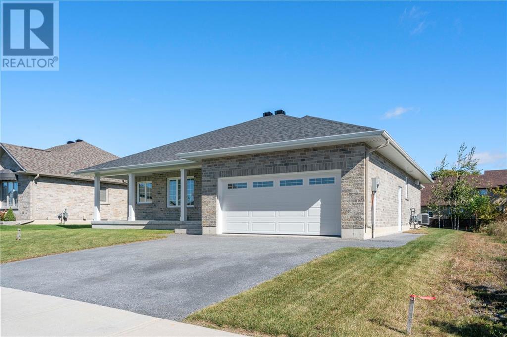 1233 Wesburke Avenue, Cornwall, Ontario  K6J 5V3 - Photo 1 - 1352372