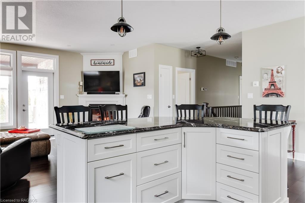 440 Devonshire Road, Port Elgin, Ontario  N0H 2C6 - Photo 9 - 40525509