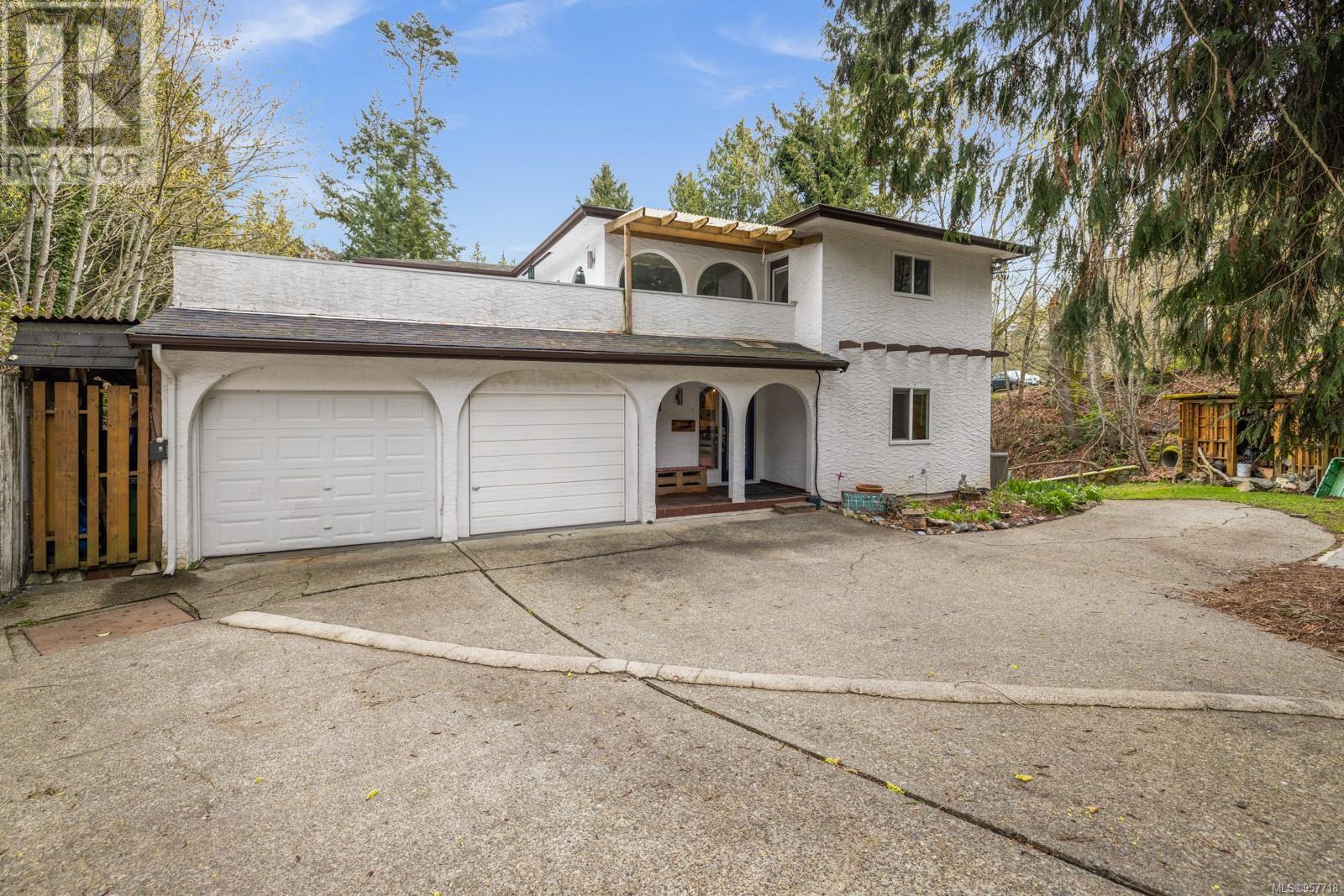 572 Westwind Dr, langford, British Columbia