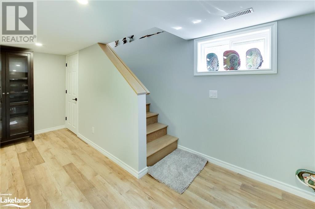 25 70th Street N, Wasaga Beach, Ontario  L9Z 1T6 - Photo 36 - 40549239