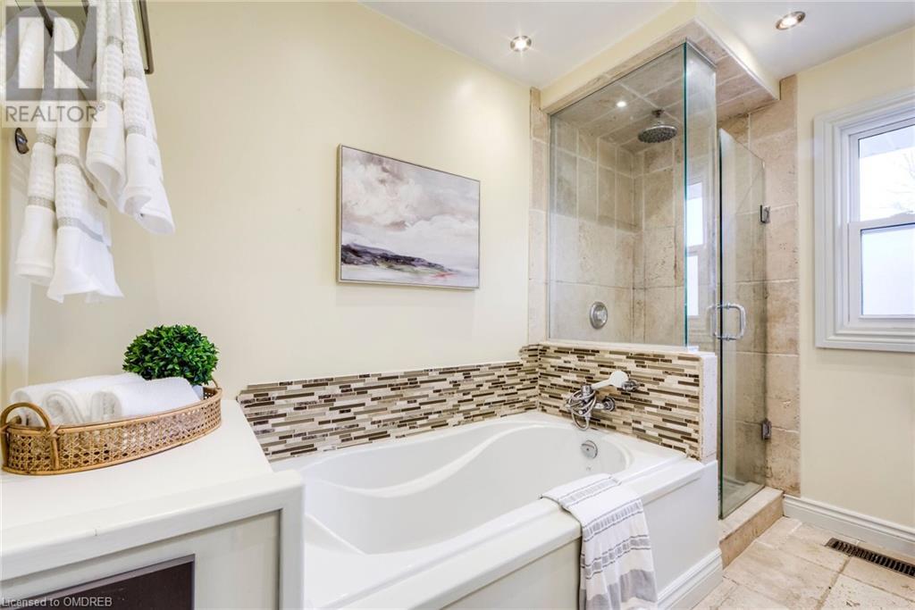 351 Strathcona Drive, Burlington, Ontario  L7L 2E4 - Photo 26 - 40564715