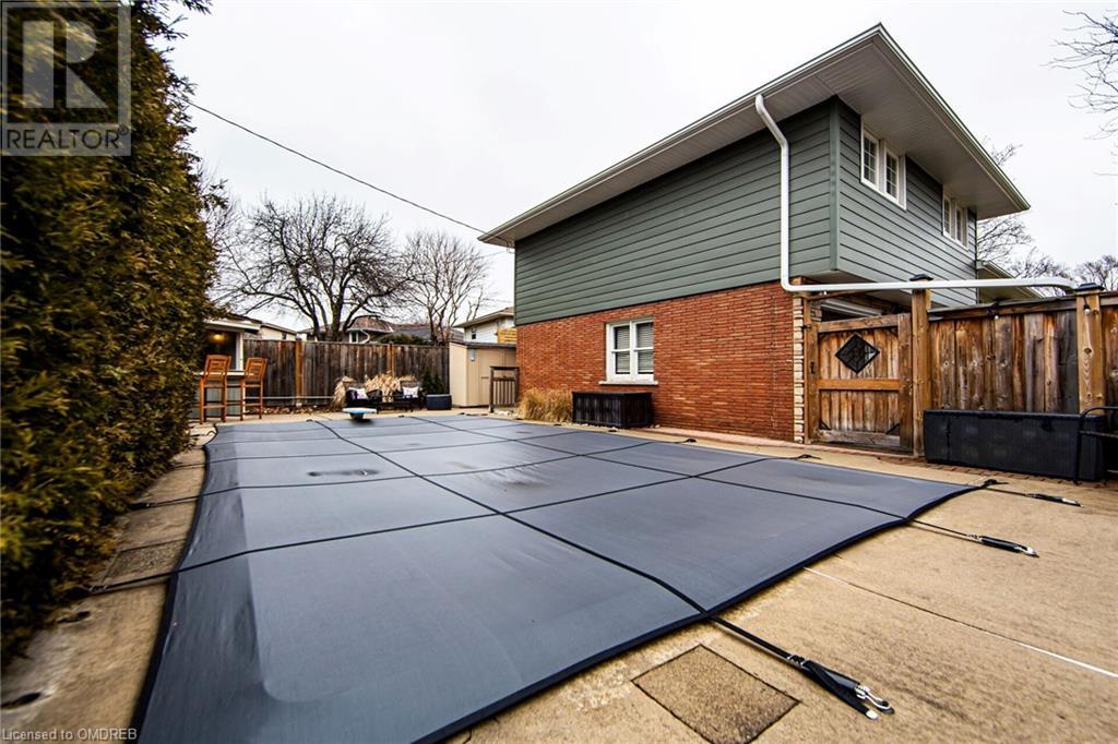 351 Strathcona Drive, Burlington, Ontario  L7L 2E4 - Photo 36 - 40564715