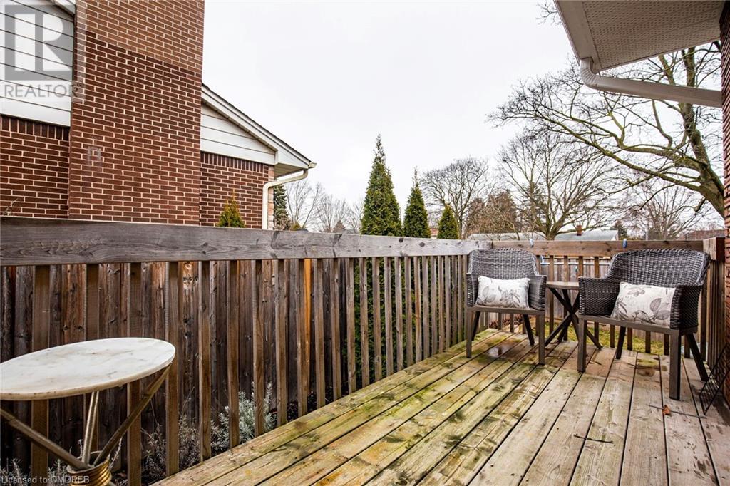 351 Strathcona Drive, Burlington, Ontario  L7L 2E4 - Photo 39 - 40564715