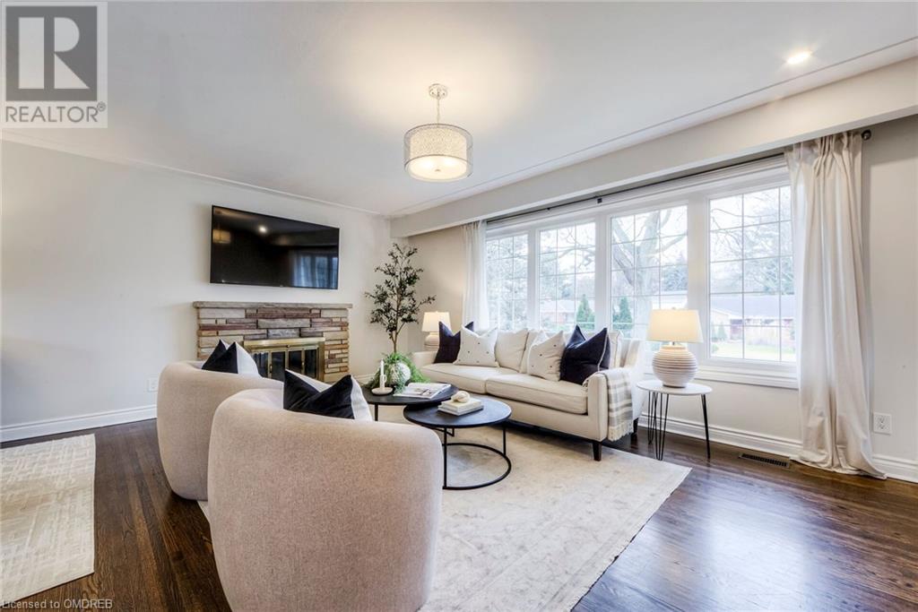 351 Strathcona Drive, Burlington, Ontario  L7L 2E4 - Photo 7 - 40564715