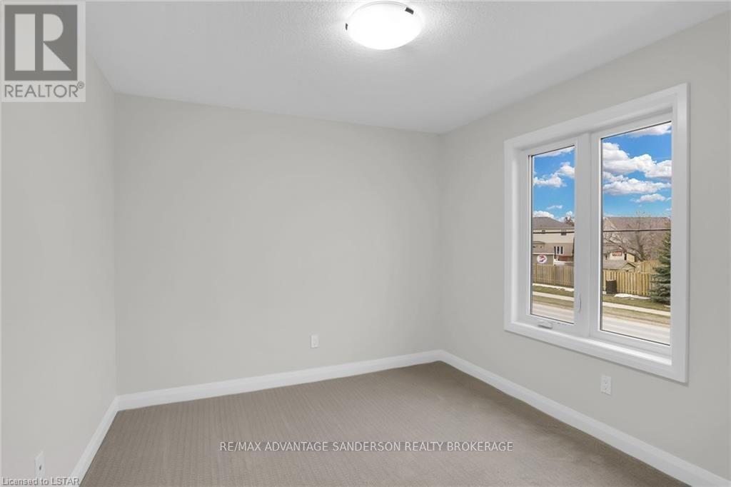 #114 -93 Stonefield Lane, Middlesex Centre, Ontario  N0M 2A0 - Photo 15 - X8189652