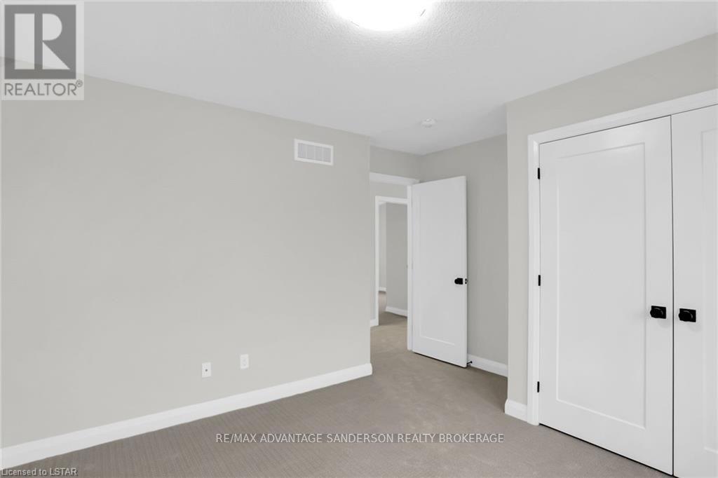 #114 -93 Stonefield Lane, Middlesex Centre, Ontario  N0M 2A0 - Photo 19 - X8189652