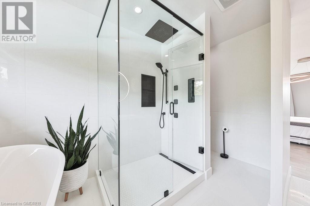 18 Karendale Crescent, Flamborough, Ontario  L8B 0Z6 - Photo 30 - 40564377