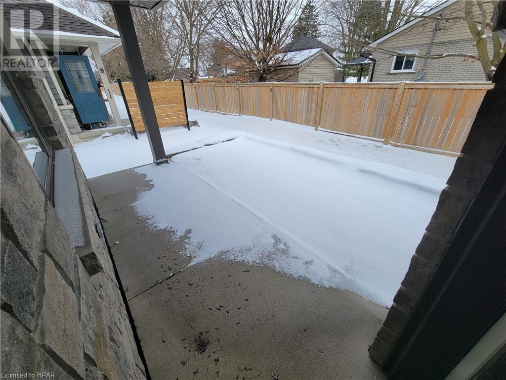 21 Upper Thames Lane Unit# 25, Mitchell, Ontario  N0K 1N0 - Photo 36 - 40560633