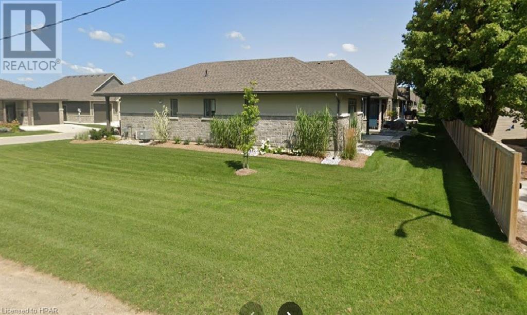 21 Upper Thames Lane Unit# 25, Mitchell, Ontario  N0K 1N0 - Photo 3 - 40560633