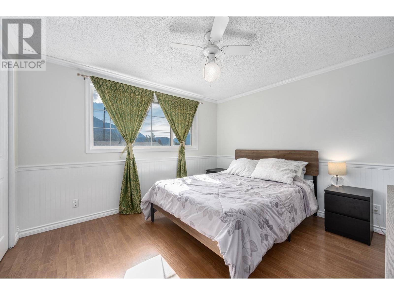 565 Summers Street, Lillooet, British Columbia   - Photo 13 - 177509
