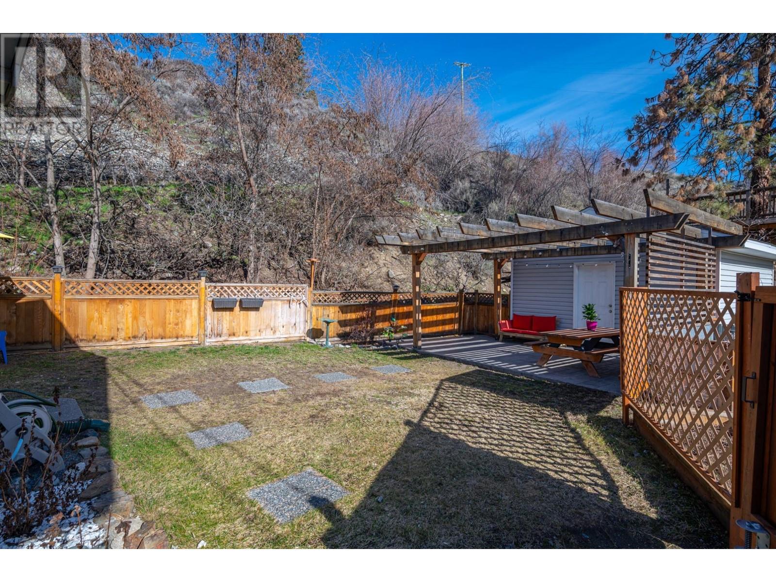 565 Summers Street, Lillooet, British Columbia   - Photo 41 - 177509