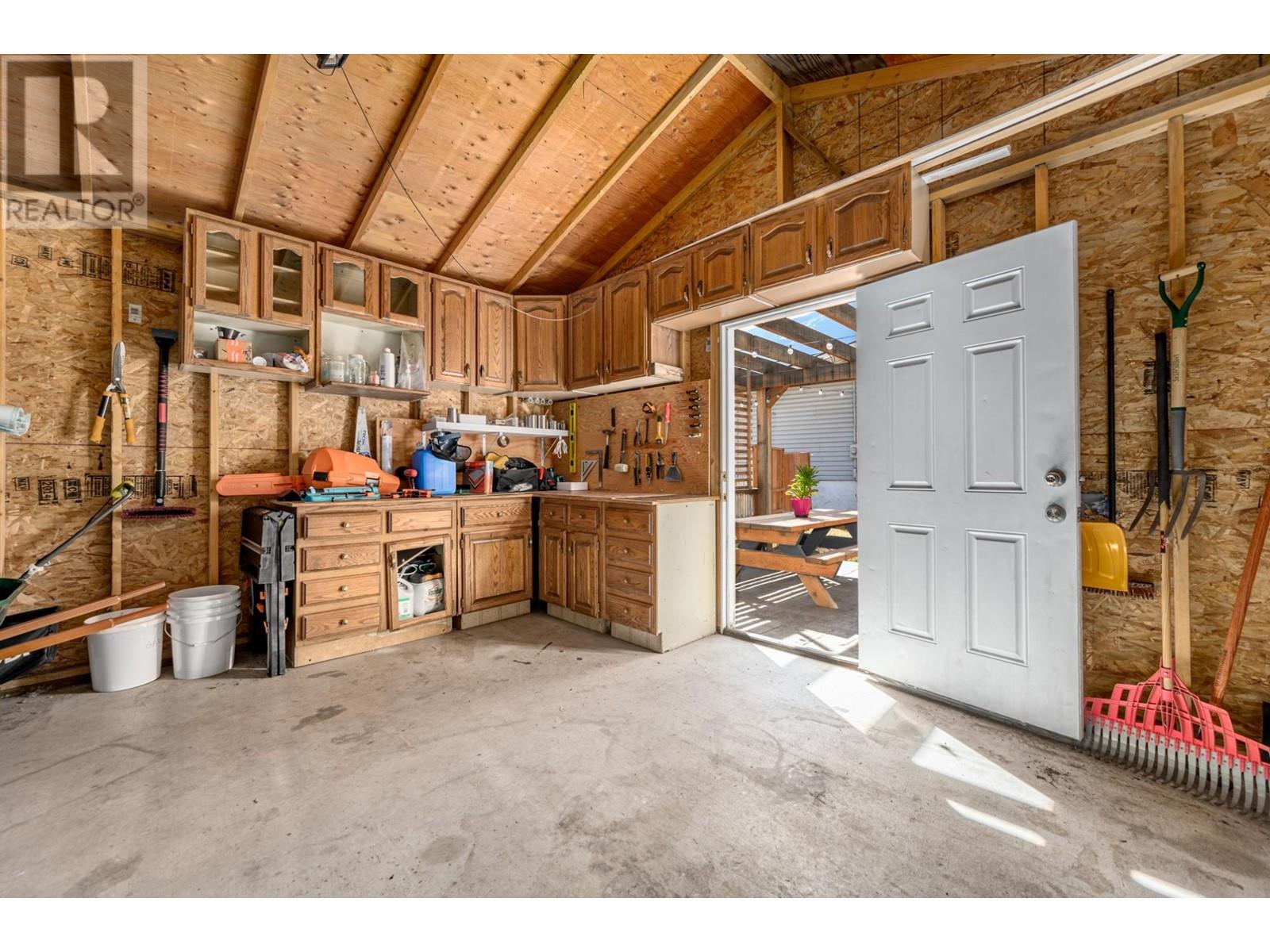 565 Summers Street, Lillooet, British Columbia   - Photo 45 - 177509