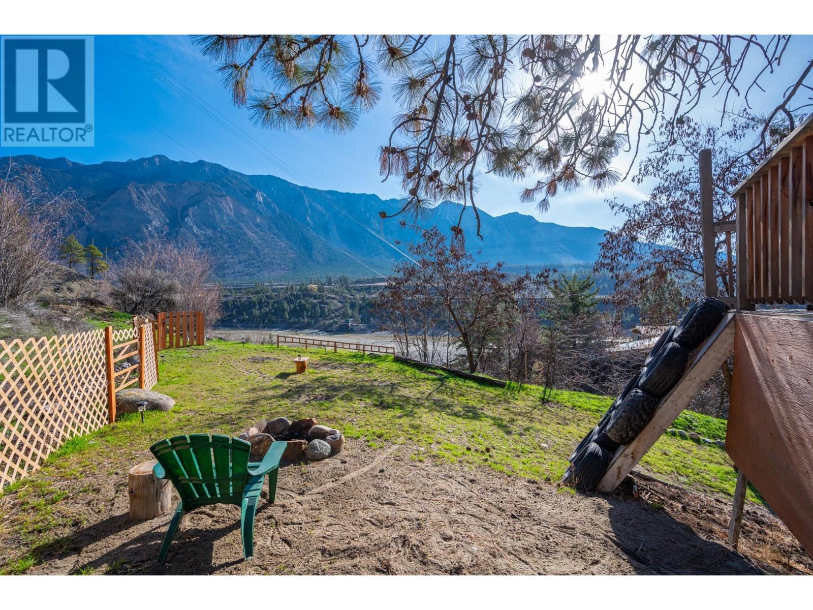 565 Summers Street, Lillooet, British Columbia   - Photo 49 - 177509