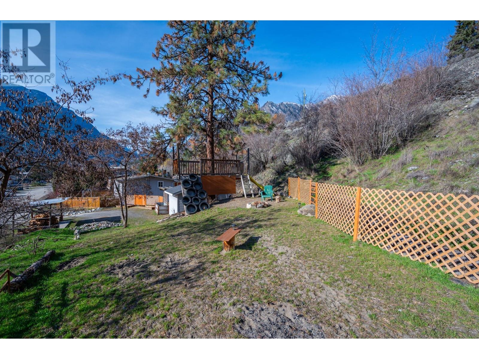 565 Summers Street, Lillooet, British Columbia   - Photo 50 - 177509