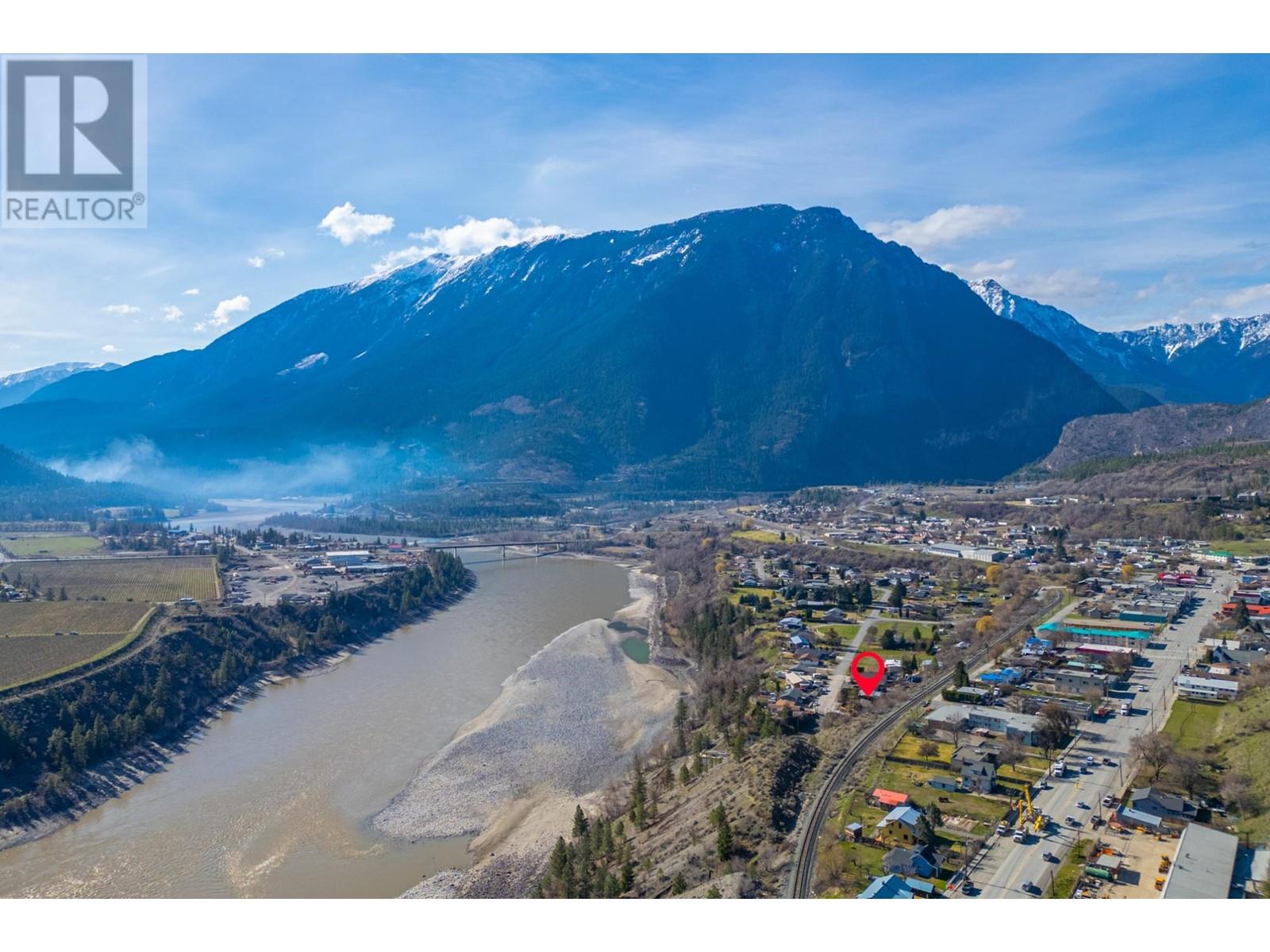 565 Summers Street, Lillooet, British Columbia   - Photo 59 - 177509