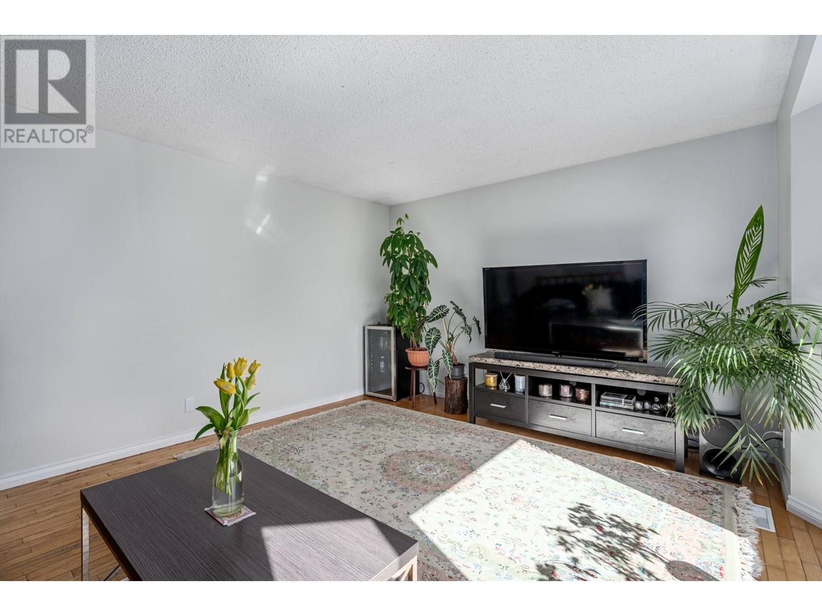 565 Summers Street, Lillooet, British Columbia   - Photo 6 - 177509