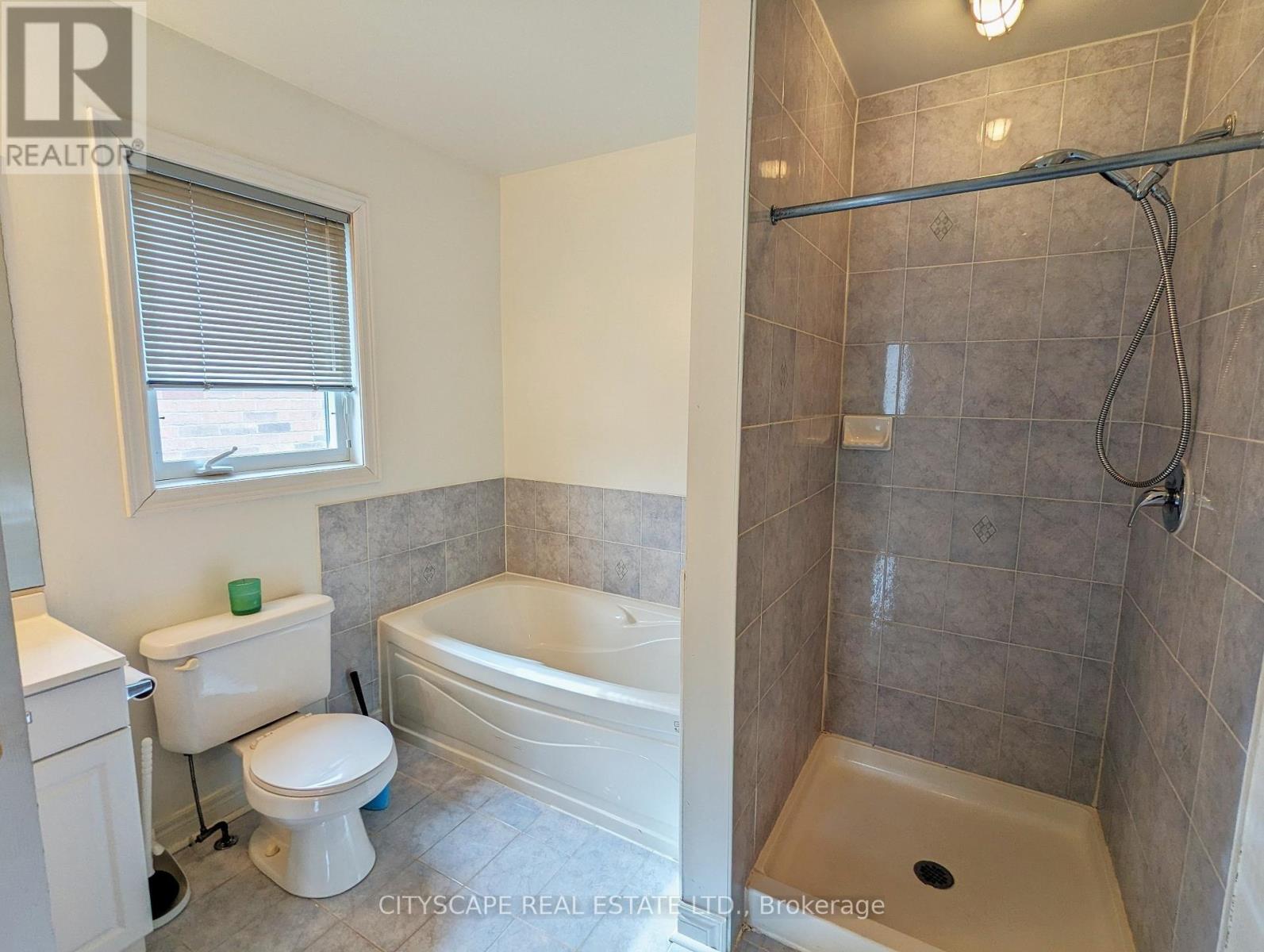 769 Fable Cres, Mississauga, Ontario  L5W 1S1 - Photo 10 - W8190670