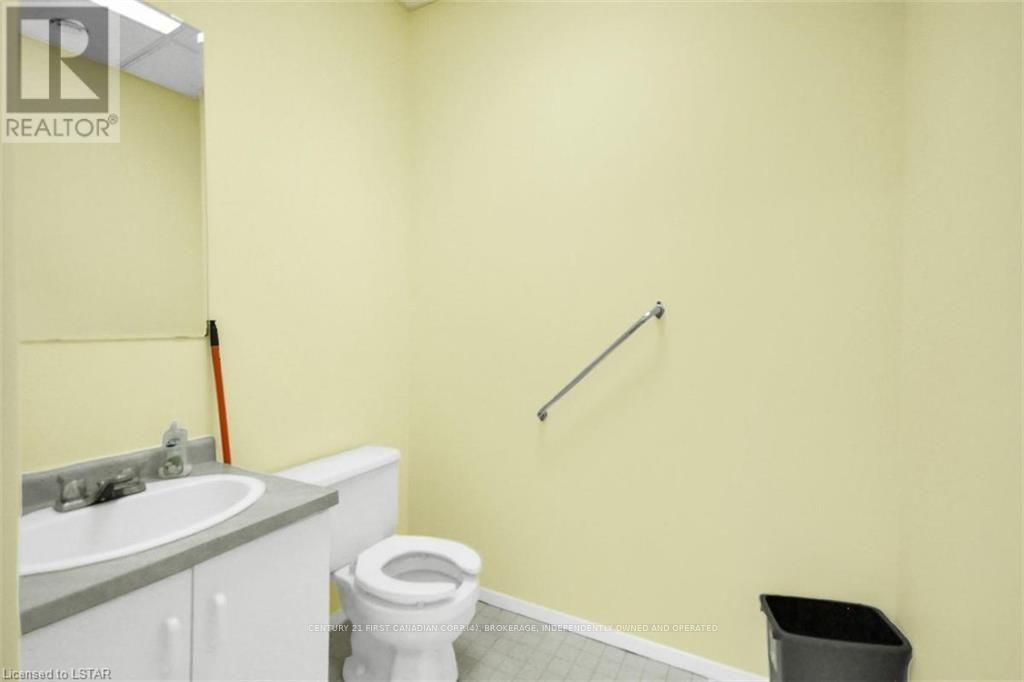120 Vidal St N, Sarnia, Ontario  N7T 5X5 - Photo 26 - X8190134