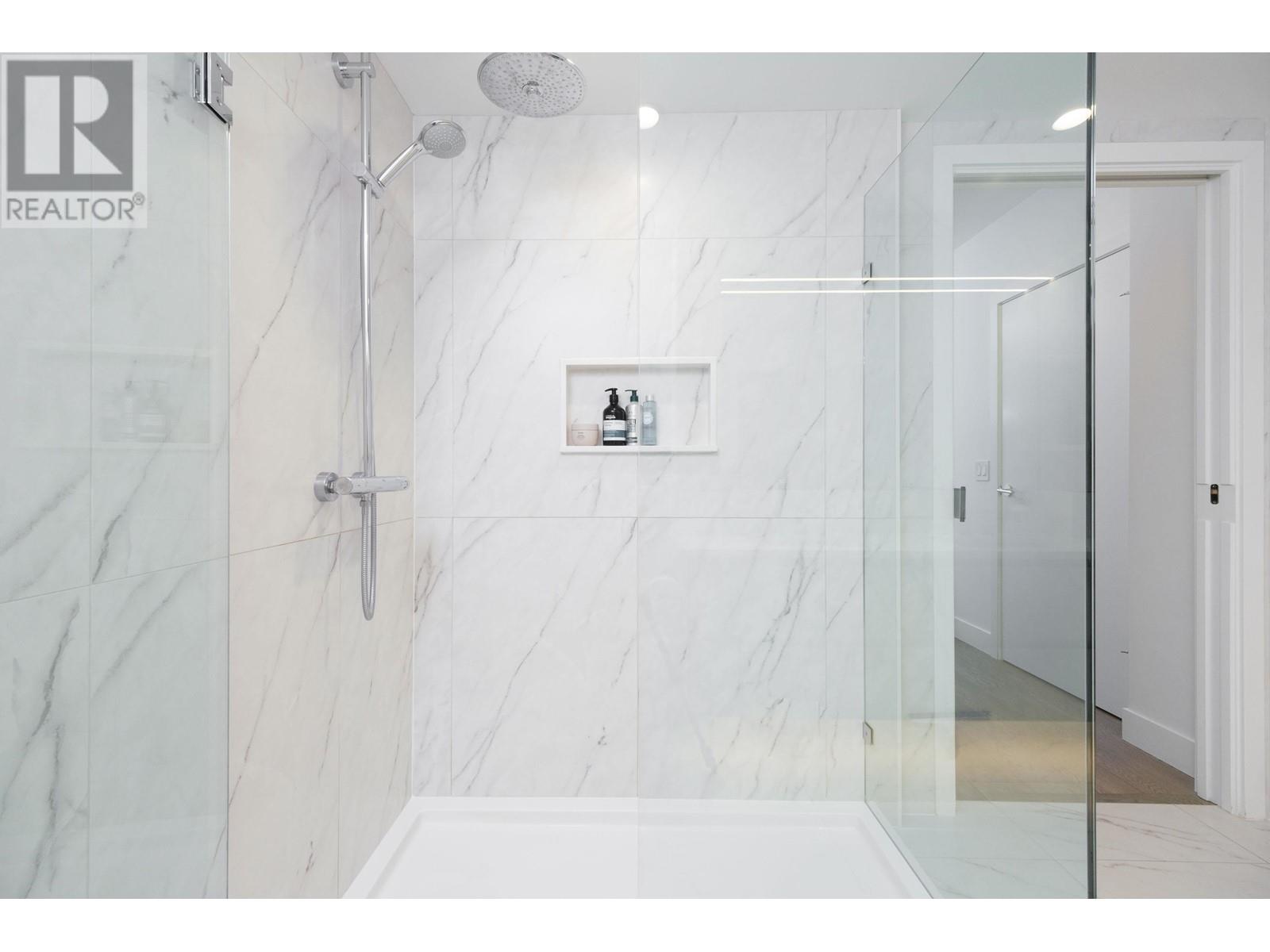 413 177 W 3rd Street, North Vancouver, British Columbia  V7M 0G5 - Photo 17 - R2864520