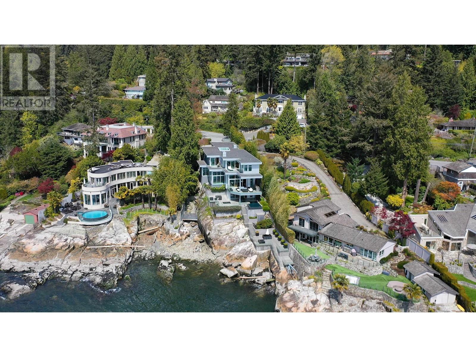 3906 Marine Drive, West Vancouver, British Columbia  V7V 1N4 - Photo 4 - R2864548