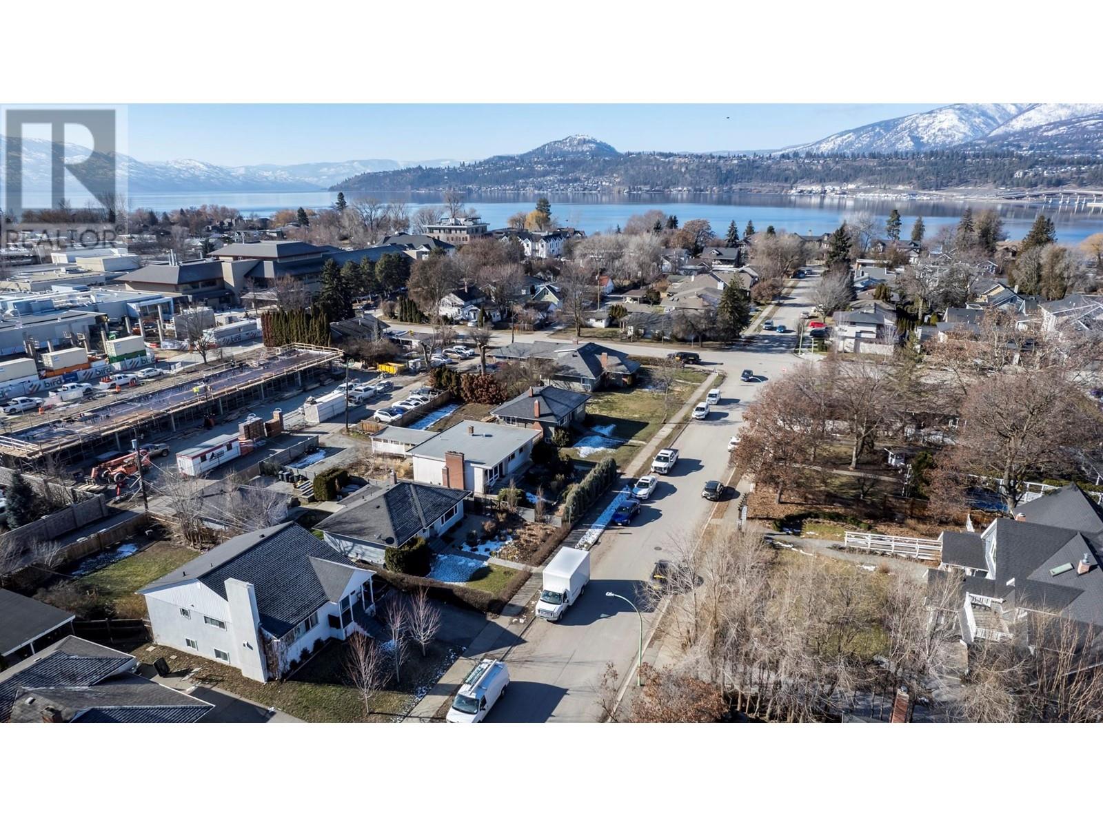 455 Glenwood Avenue Kelowna Photo 42