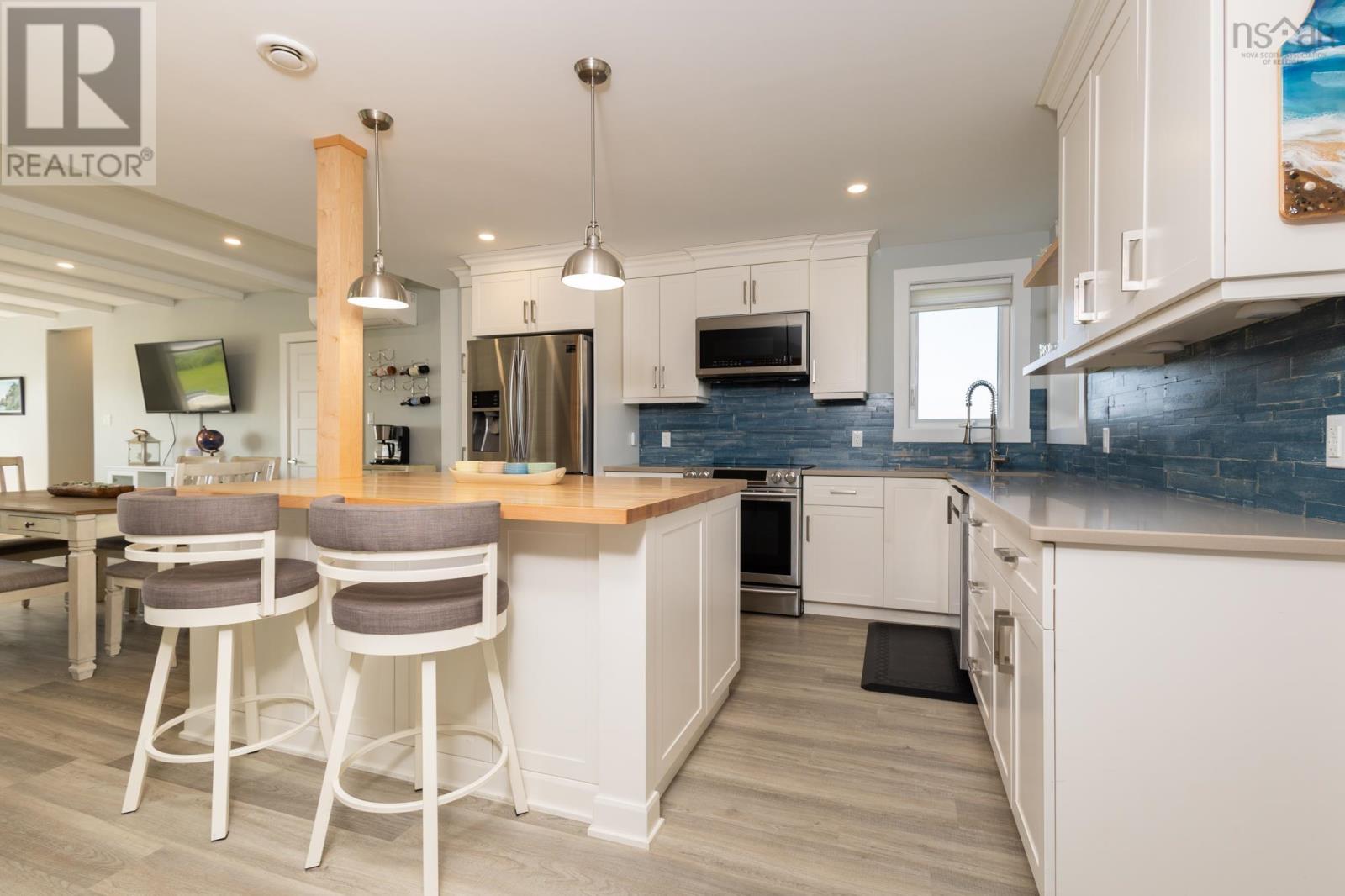 39 Sunset Lane, Meteghan River, Nova Scotia  B0W 2L0 - Photo 3 - 202405737