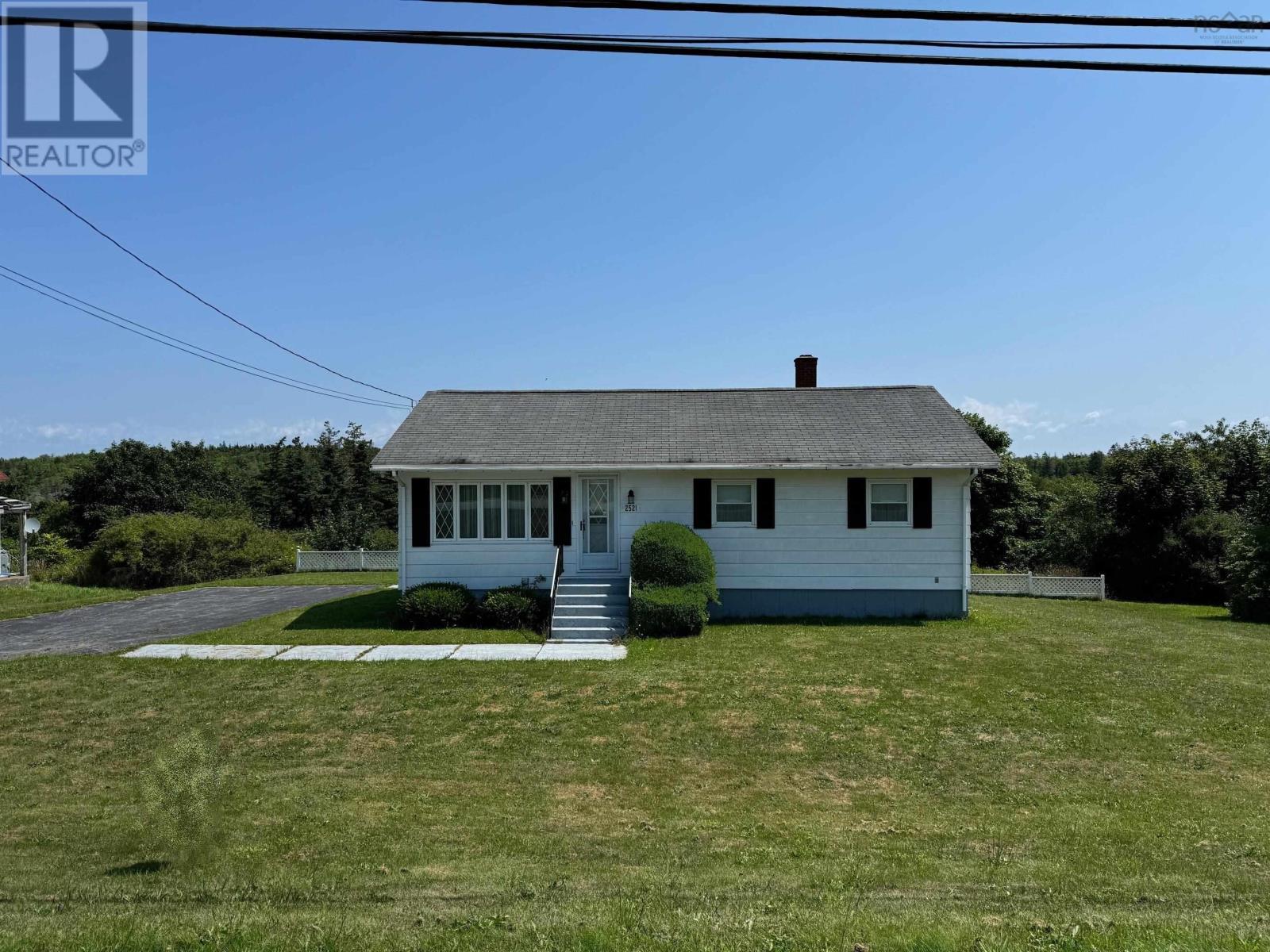 2521 Highway 334, Wedgeport, Nova Scotia  B0W 1B0 - Photo 2 - 202405794
