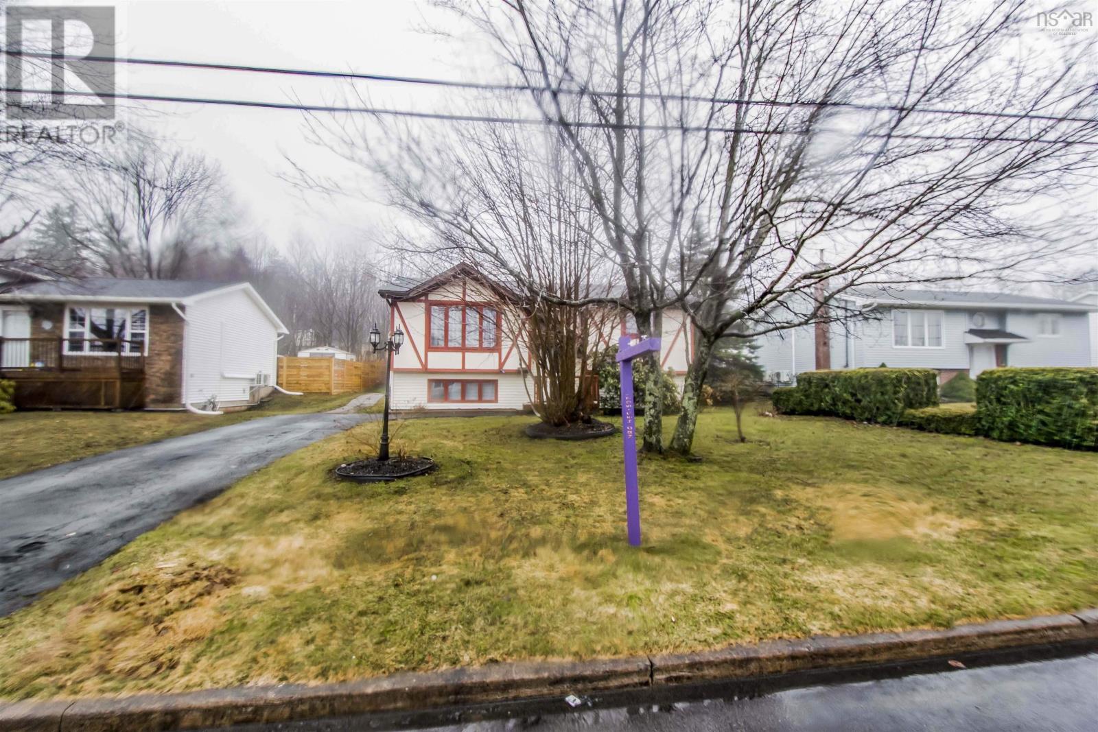 5a Smith Avenue, Cole Harbour, Nova Scotia  B2V 1M3 - Photo 1 - 202405795