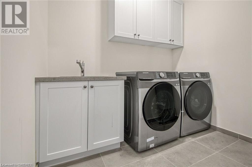 2337 Charles Cornwall Road, Oakville, Ontario  L6M 4G3 - Photo 35 - 40565126