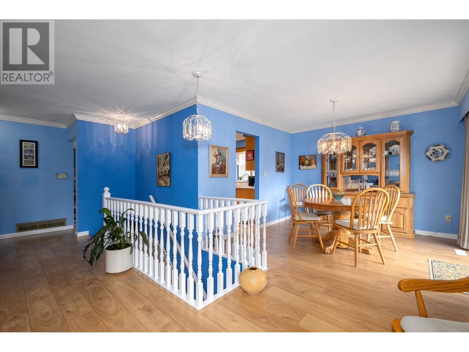 2421 Oranda Avenue, Coquitlam, British Columbia  V3K 3A5 - Photo 7 - R2864598