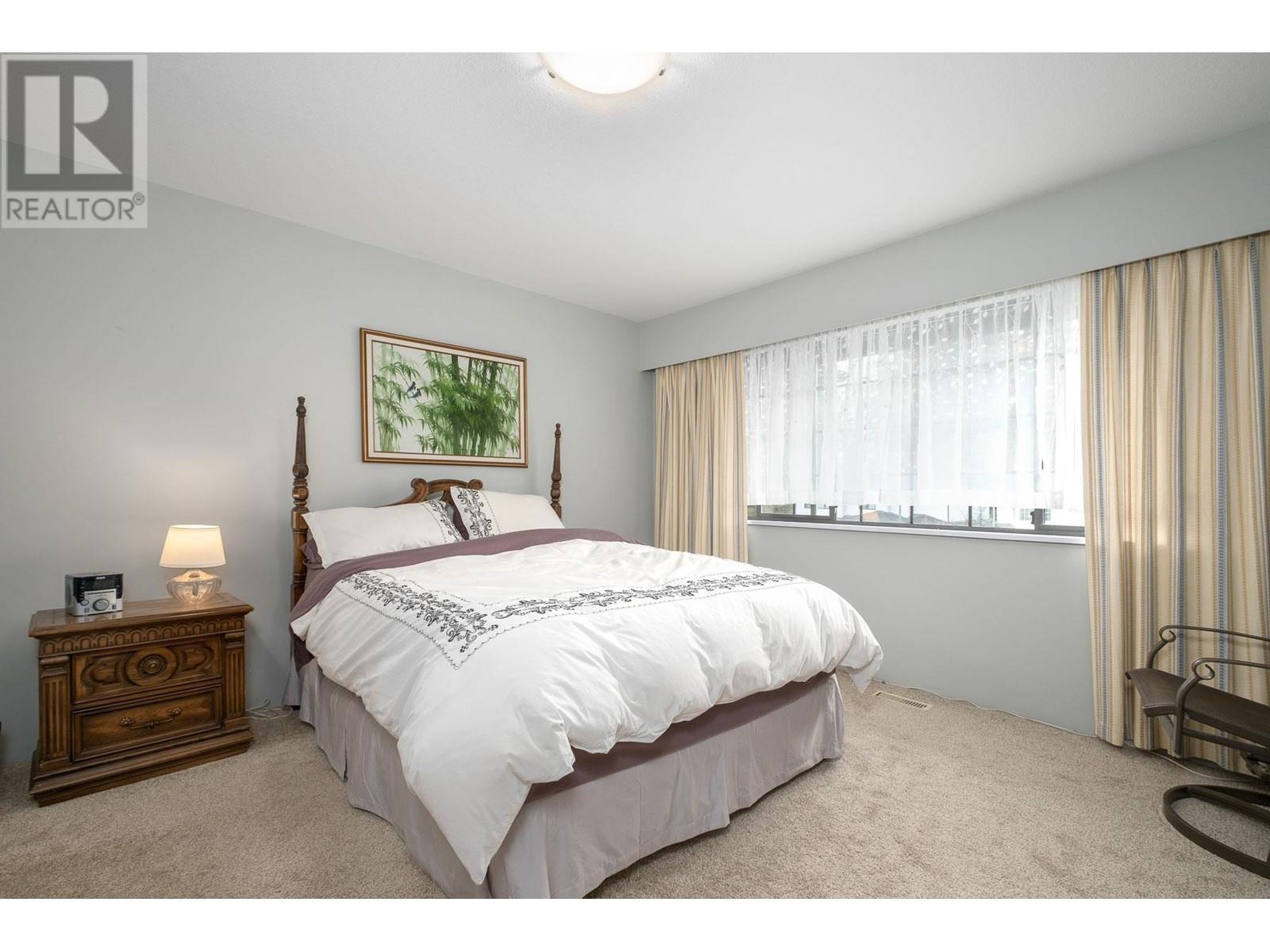 2421 Oranda Avenue, Coquitlam, British Columbia  V3K 3A5 - Photo 16 - R2864598