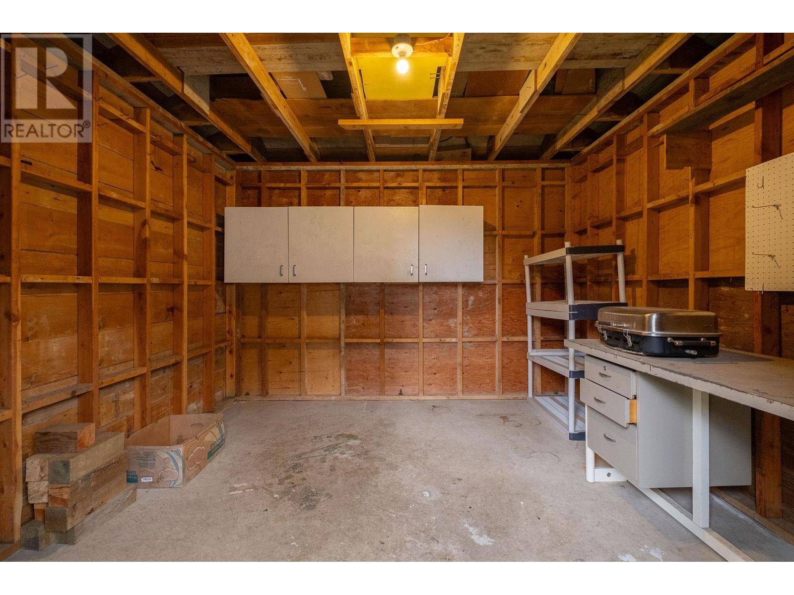 2421 Oranda Avenue, Coquitlam, British Columbia  V3K 3A5 - Photo 33 - R2864598