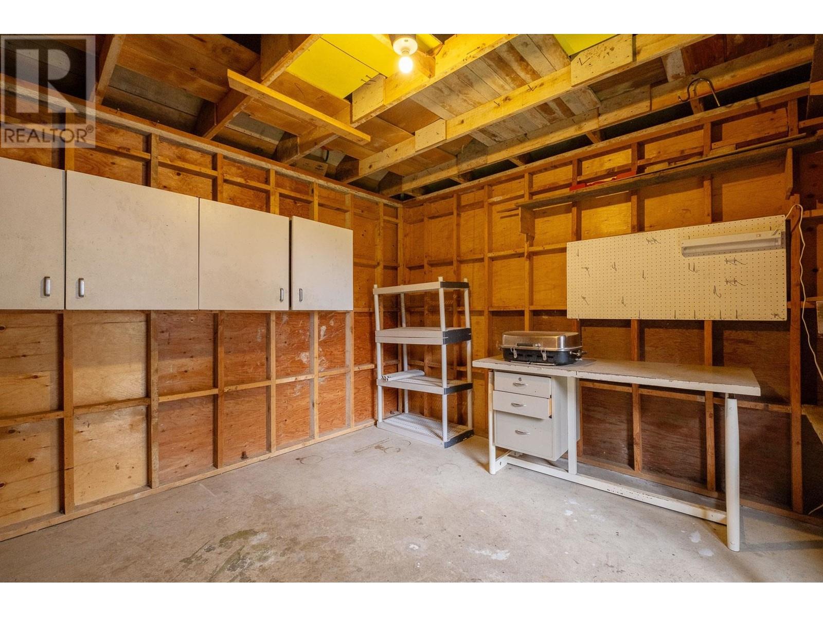 2421 Oranda Avenue, Coquitlam, British Columbia  V3K 3A5 - Photo 32 - R2864598