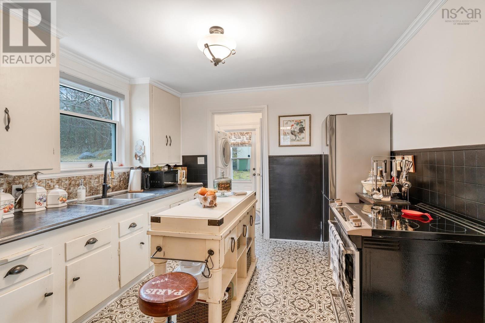 1389/1391 Purcells Cove Road, Halifax, Nova Scotia  B3P 1B3 - Photo 4 - 202405814