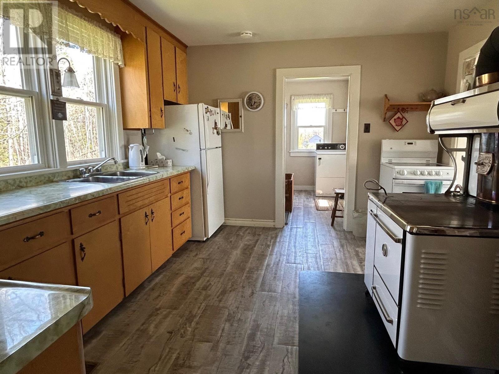 643 New Russell Road, New Russell, Nova Scotia  B0J 2M0 - Photo 6 - 202405818