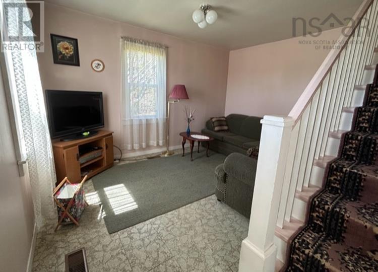 643 New Russell Road, New Russell, Nova Scotia  B0J 2M0 - Photo 7 - 202405818