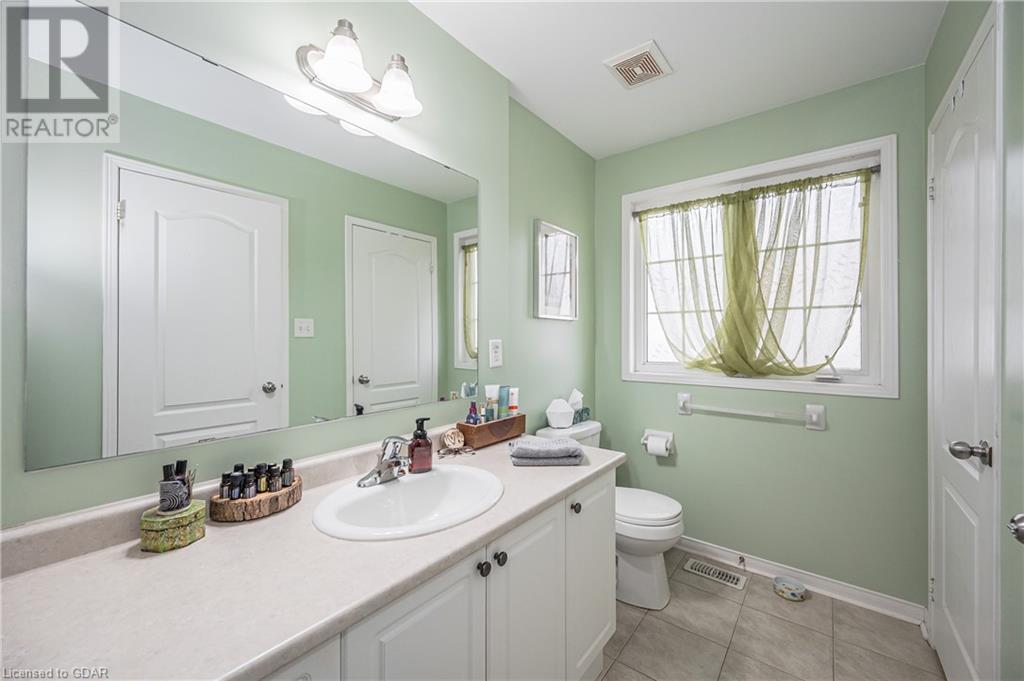 1035 Victoria Road S Unit# 16, Guelph, Ontario  N1L 1B3 - Photo 23 - 40565156