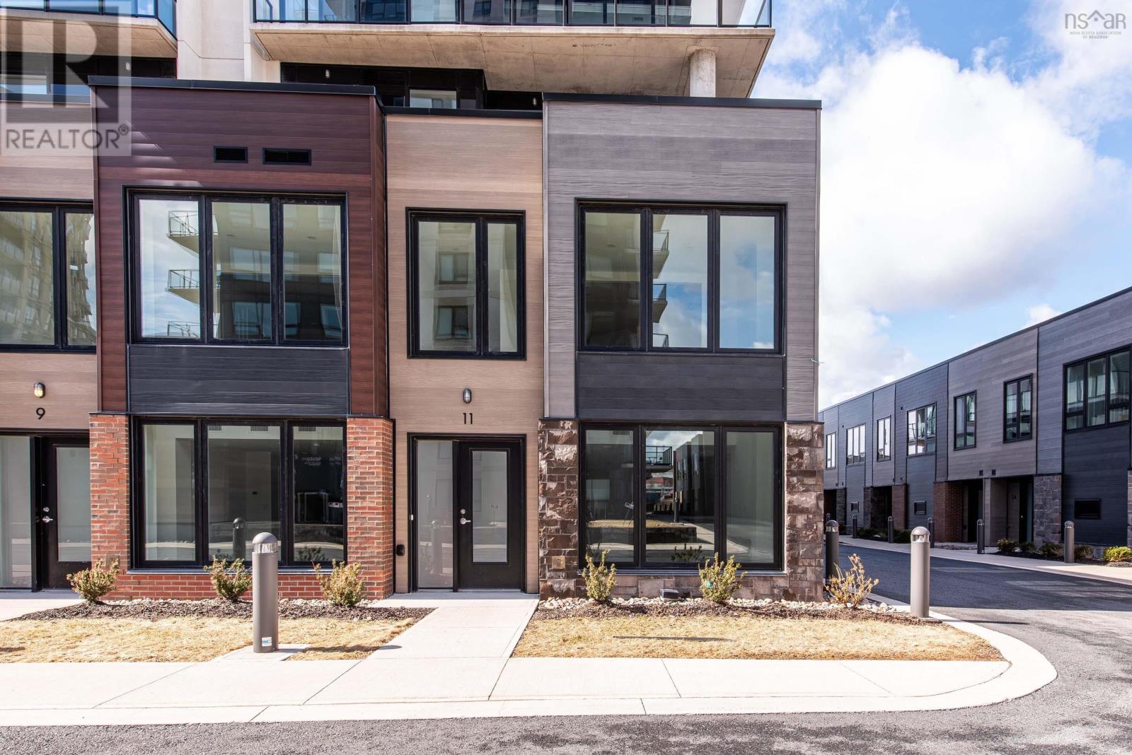 11 Yachtcove Lane, Dartmouth, Nova Scotia  B3B 0R1 - Photo 1 - 202405831