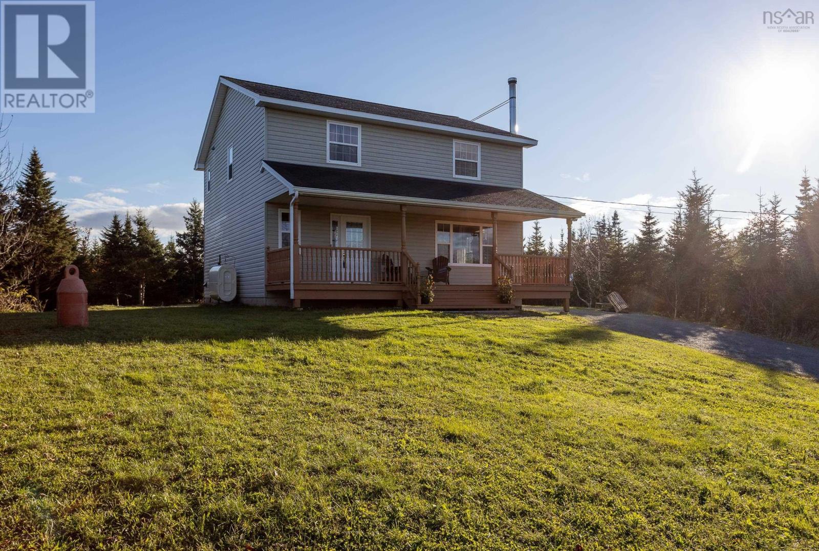 35 Sable Road, Ketch Harbour, Nova Scotia  B3V 1K8 - Photo 1 - 202405842