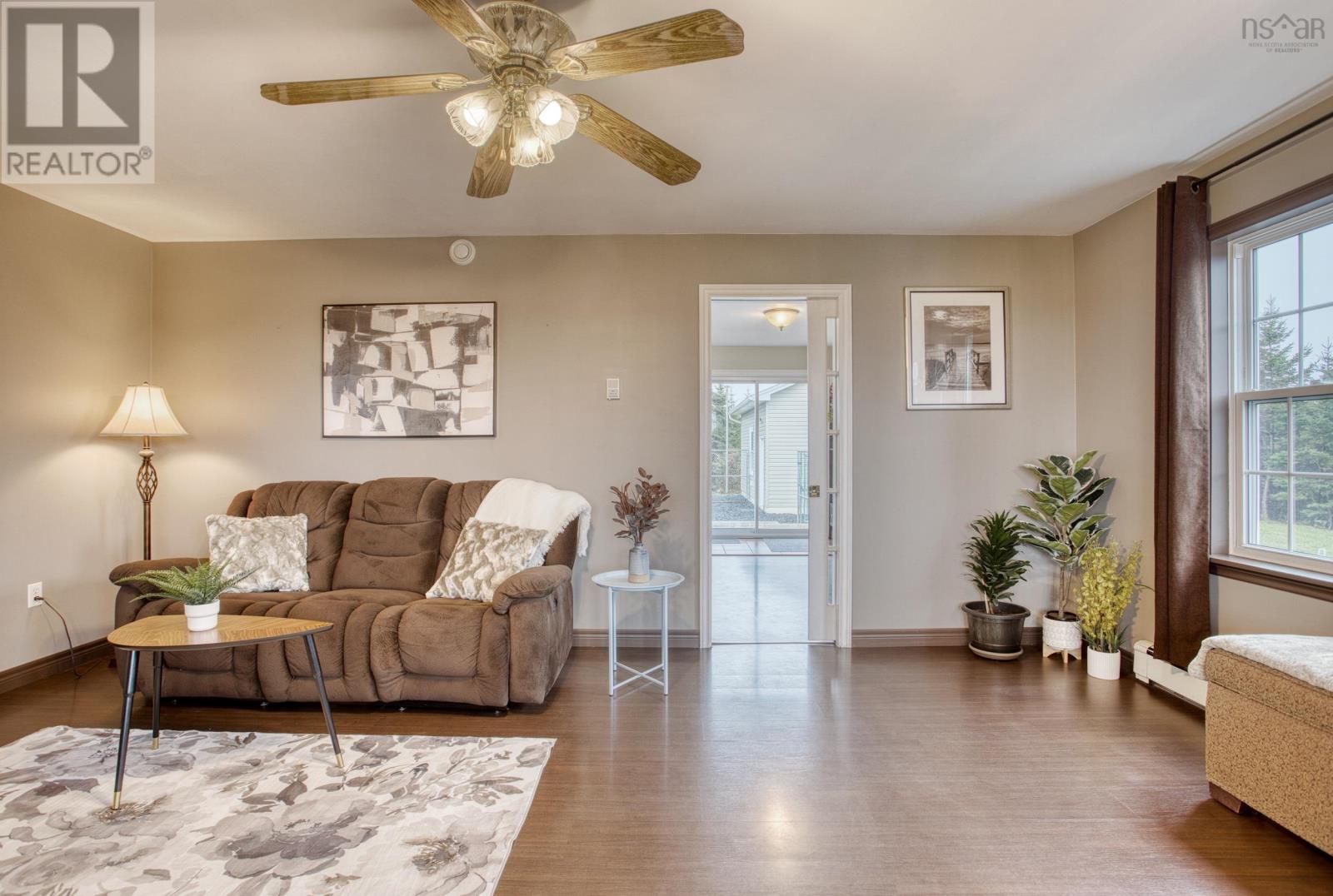 35 Sable Road, Ketch Harbour, Nova Scotia  B3V 1K8 - Photo 11 - 202405842
